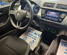 Notranja slika - Škoda Fabia - Combi 1.0 TSI 70kW FUL LED-PDC-SLO-1LASTNIK- - 12 - Predogledna slika