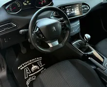 Notranja slika - Peugeot 308 - 1.6-106.000km-KLIMA-BREZ POLOGA KREDIT-ODLIČEN- - 9 - Predogledna slika