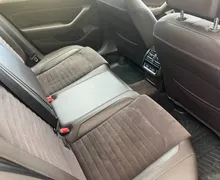 Notranja slika - Volkswagen Passat Variant - 2.0 TDI BMT Highline-VIRTUAL-LED-ALU-PDC-ODLIČEN - 9 - Predogledna slika