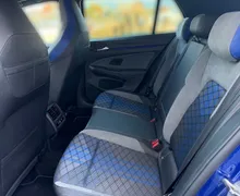 Notranja slika - Volkswagen Golf - R 4Motion 2.0 TSI DSG IQ Matrix - Harman Kardon... - 10 - Predogledna slika