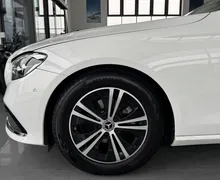 Zunanja slika - Mercedes-Benz E-Razred - E220d-AVANTGARDE-AUT-LED-NAVI-DIGITAL-PREMIUM-MY23 - 8 - Predogledna slika