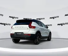 Zunanja slika - Volvo XC40 - B4P Ultra Black Edition Avt. - 5 - Predogledna slika