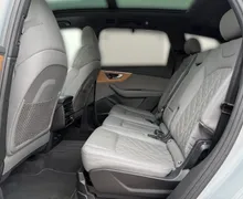 Notranja slika - Audi Q7 - 55 TFSI quattro S-line Panorama - Soft close - 11 - Predogledna slika