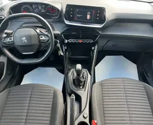 Notranja slika - Peugeot 208 - 1.2 PureTech -1 LASTNICA-41800 km-KLIMA-ODLIČEN - 7 - Predogledna slika