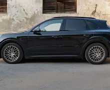 Zunanja slika - Porsche Cayenne - 3.0T E-Hybrid Sport Chrono Pano Asistence SLO - 8 - Predogledna slika