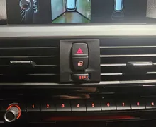Notranja slika - BMW Serija 3 - 320d xdrive touring M sport - 13 - Predogledna slika