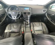 Zunanja slika - Volvo V40 - D4 R-Design 5cilindrov NOV MOTOR bliss panorama - 2 - Predogledna slika