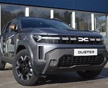Zunanja slika - Dacia Duster - hybrid 155 Extreme-MY REVISION 4 LETA 80.000KM - 1 - Predogledna slika