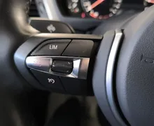 Zunanja slika - BMW Serija 3 - Touring: 318i AVT M SPORT-LED-USNJE-ŠPORTNI SEDEŽI-VIRTU - 20 - Predogledna slika
