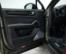 Zunanja slika - Porsche Cayenne - Coupe 4.0 V8 Turbo GT ACC 360 HUD BURM PA24M - 16 - Predogledna slika