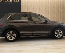 Zunanja slika - Volkswagen Tiguan - 1.5 TSI  R-Line DSG•Bogata dodatna oprema... - 5 - Predogledna slika