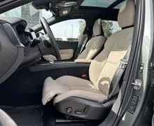 Notranja slika - Volvo XC60 - T6 AWD Recharge Twin Engine Plus Dark Avt. - 10 - Predogledna slika