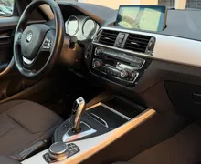 Notranja slika - BMW serija 1: - 118d Sport Line-LED-NAVI-KAMERA - 12 - Predogledna slika