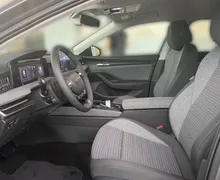 Notranja slika - Škoda Superb - Combi 2.0 TDI Selection DSG... - 7 - Predogledna slika