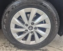 Notranja slika - Škoda Superb - Combi 2.0 TDI DSG Essence - 10 - Predogledna slika