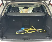Notranja slika - Volvo XC60 - T8 Recharge Twin Engine AUT  Zračno Kljuka Pano... - 15 - Predogledna slika