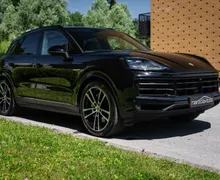 Zunanja slika - Porsche Cayenne - E-Hybrid - LED - Pano - 22 COL - Zračno vzmetenje - 3 - Predogledna slika