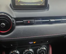 Notranja slika - Mazda CX-3 - G120 Attraction - 10 - Predogledna slika