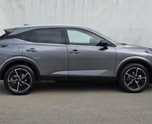 Zunanja slika - Nissan Qashqai - Tekna 1.3 DIG-T 158 X-Tronic+paket COLD - 4 - Predogledna slika