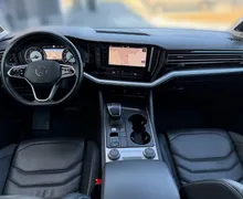 Notranja slika - Volkswagen Touareg - 4motion V6 TDI Elegance Tiptronic-Slovensko vozi - 10 - Predogledna slika