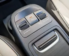 Zunanja slika - Fiat 500 - e 42 kWh Garancija do 2028 Panorama tempomat LED - 12 - Predogledna slika