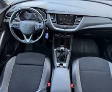 Notranja slika - Opel Crossland X - 1.2 Turbo Innovation-SLO-1. lastnik-LED-Vl. klju.. - 10 - Predogledna slika