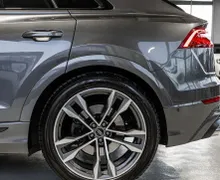 Zunanja slika - Audi SQ8 - MATRIX-KEYLESS-PANO-ZRAČNO-USNJE-VIRTUAL-HLAJ-22C - 6 - Predogledna slika
