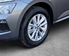 Zunanja slika - Škoda Kamiq - 1.0 TSI Easy DSG... - 6 - Predogledna slika