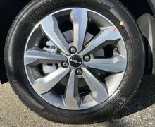 Notranja slika - KIA Stonic - 1.0 T-GDi LX Urban+ ISG DCT - 9 - Predogledna slika