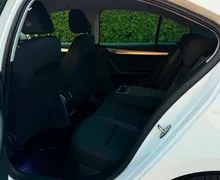 Notranja slika - Škoda Octavia - 1.6 TDI-LED-LIZING ZA TUJCE-TEMPOMAT-PDC-... - 11 - Predogledna slika