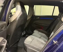 Notranja slika - VW Golf Variant - 2.0 TDI R-LINE-VIRTUAL-ACC-AUT-FULL LED-KAMERA-N.. - 12 - Predogledna slika