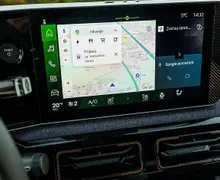 Zunanja slika - Renault 4 E-tech - techno EV52 110kW COMFORT RANGE - 9 - Predogledna slika