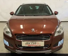 Notranja slika - Peugeot 508 - RXH Hybrid4 2.0 HDi-4X4-BI-XENON-NAVI-PDC-F1-TEMPO - 7 - Predogledna slika