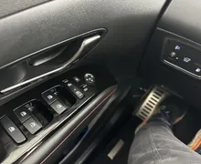 Zunanja slika - Hyundai Tucson - 4WD 1.6 T-GDI  Premium Avt.NEMŠKI+4ALU.KAMERA - 16 - Predogledna slika
