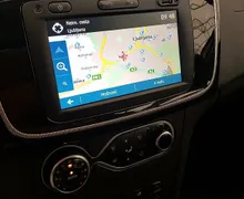 Zunanja slika - Dacia Logan - Stepway Prestige 0.9 Tce 90 SLO 1.LASTNIK - 10 - Predogledna slika
