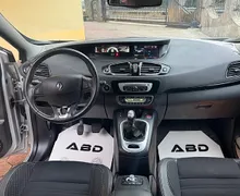 Zunanja slika - Renault Scénic - Grand Scenic dCi 130 Energy Bose Navi Alcantara TOP STANJE - 7 - Predogledna slika
