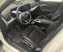 Zunanja slika - BMW iX - 2 eDrive20 - 5 - Predogledna slika
