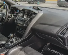 Zunanja slika - Ford Focus - 2.3 EcoBoost RS 4x4-RECARO-BREMBO-NAVI-SYNC-DAB-19 - 9 - Predogledna slika