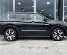 Zunanja slika - Mitsubishi Outlander - 2.4 PHEV Instyle+ Auto - 3 - Predogledna slika