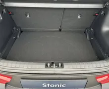 Notranja slika - KIA Stonic - 1.0 T-GDi LX Urban+ DCT - 12 - Predogledna slika