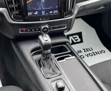 Zunanja slika - Volvo V90 - 2.0D+ACC+FULL LED++NAVI+PDC+KLJUKA+NOVE PNEVMATI.. - 13 - Predogledna slika
