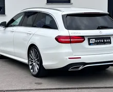 Notranja slika - Mercedes-Benz E-Razred - 220d+AMG+LED+F1+R.KAMERA+AMBI+ALU 20 - 8 - Predogledna slika