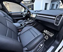 Notranja slika - Porsche Cayenne - PANO•SOFT CLOSE•ZRAČNO•360•BELA PERLA... - 9 - Predogledna slika