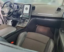 Notranja slika - Renault Scenic - dCi 120-FUL LED-KAMERA-1 LASTNIK-GARANCIJA - 9 - Predogledna slika