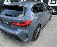Zunanja slika - BMW Serija 1 - : 118d AVT.MSPORT-PANORAMA-KAMERA-KEYLESS-19COL-HUD - 6 - Predogledna slika