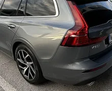 Zunanja slika - Volvo V60 - T5 2.0 Momentum FWD - ZELO DOBRO OHRANJEN - 7 - Predogledna slika