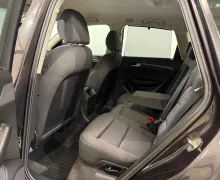 Notranja slika - Audi Q5 - 2.0 TDI-QUATTRO-S-TRONIC-BI-XENON-LED-SERVISNA KNJ - 11 - Predogledna slika
