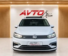 Notranja slika - VW Touran - 2.0 TDI-R-LINE-BI-XENON-LED-PANORAMA-NAVI-PDC-... - 7 - Predogledna slika