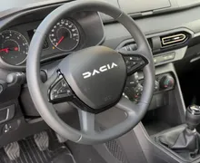 Zunanja slika - Dacia Sandero - 1.0 TCe 110 Stepway Essential - 11 - Predogledna slika