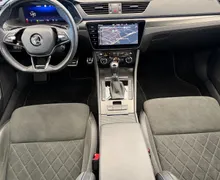 Zunanja slika - Škoda Superb - Combi 2.0 TDI Sportline DSG - PANO - MEMORY-KLJUKA - 6 - Predogledna slika